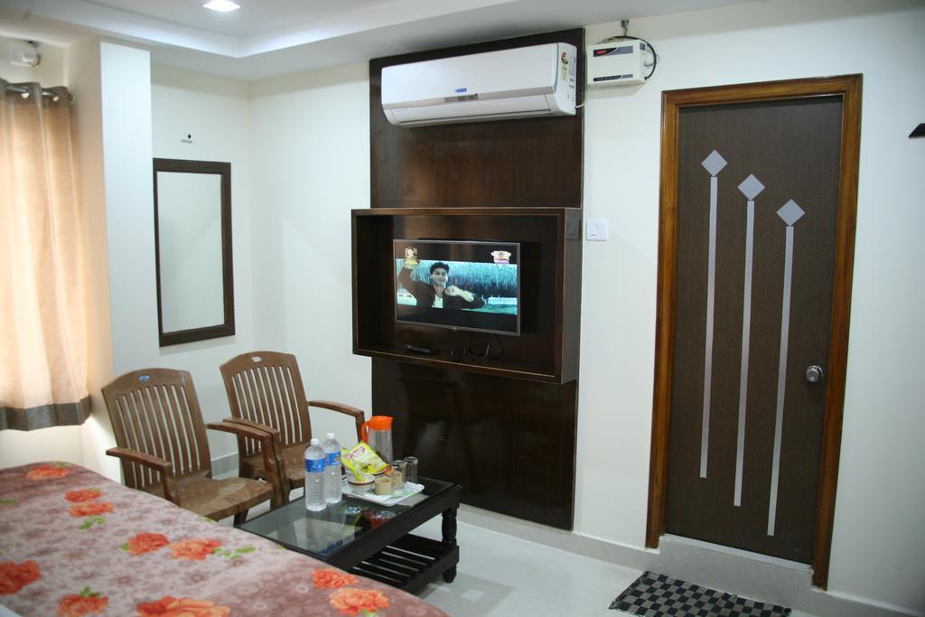 Kvp Inn Tirupati Esterno foto